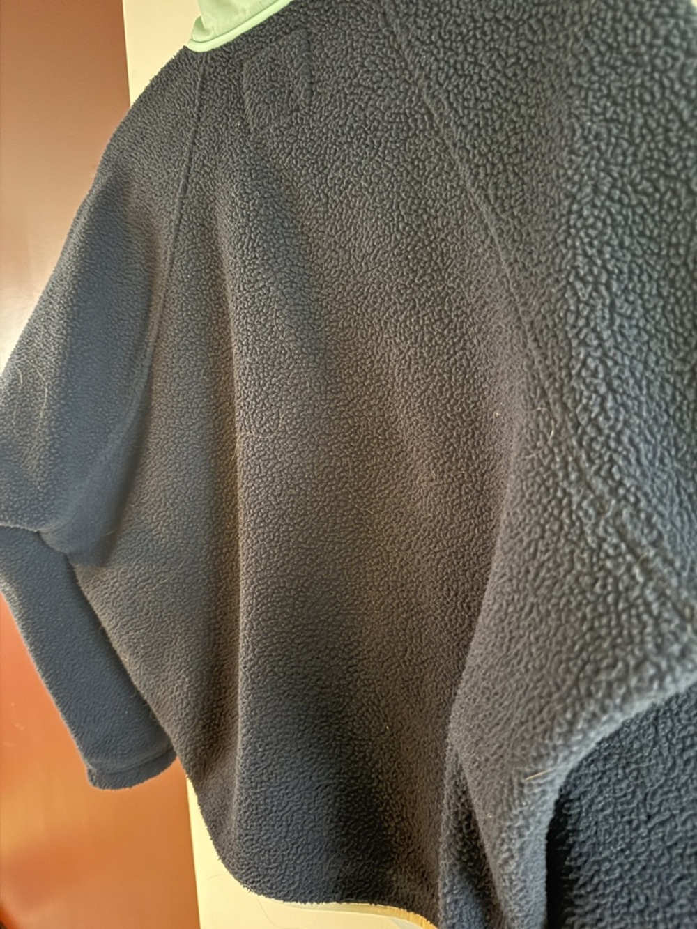Thread & supply fleece pullover - Picture 10 of 10